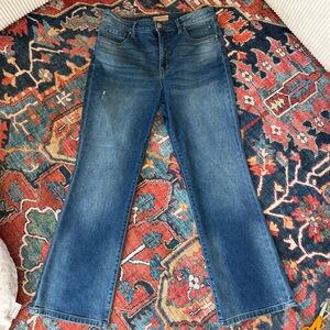Kut from the Kloth Kelsey Fab AB Ankle Flare Medium Blue Denim Jeans